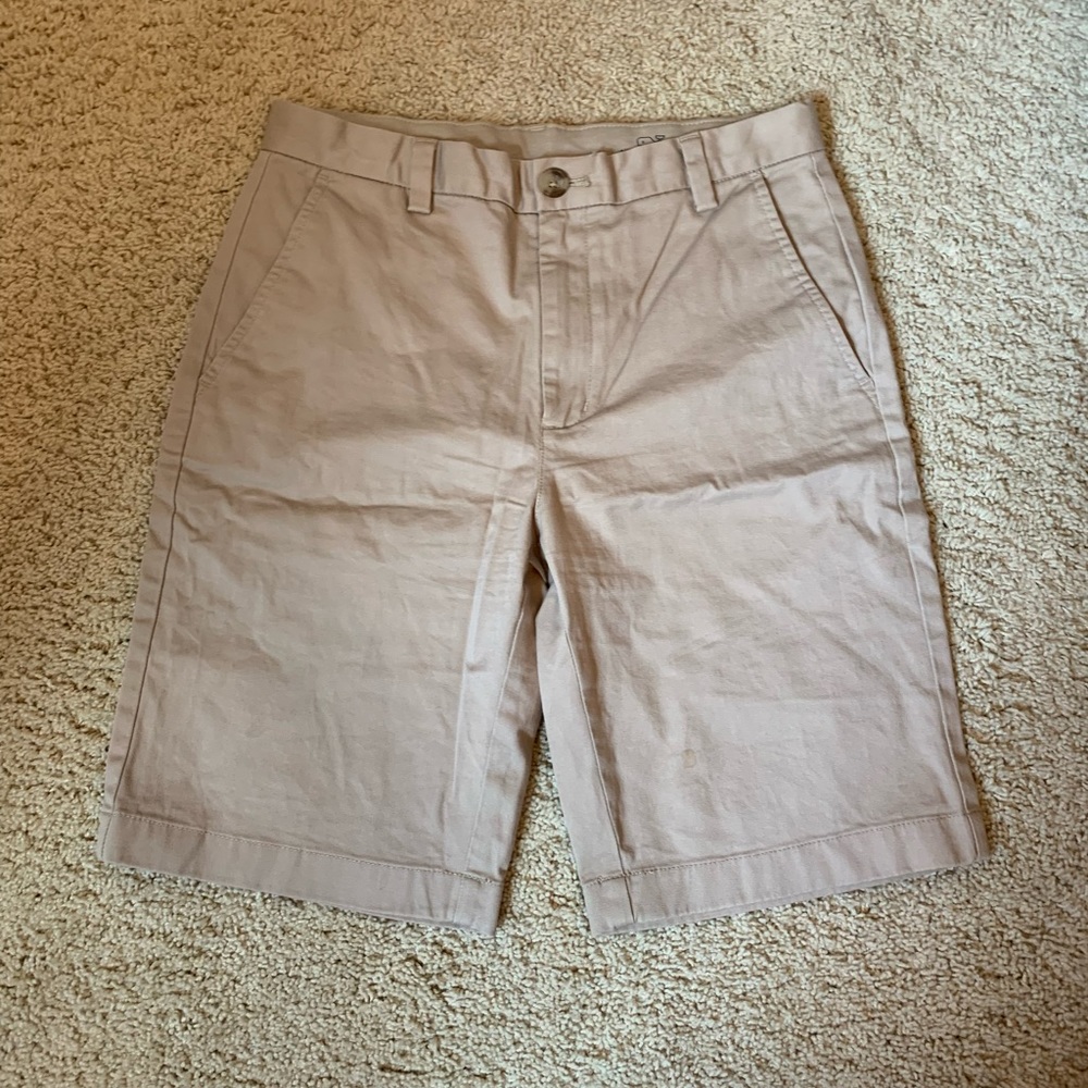Boys vineyard vines shorts size 14